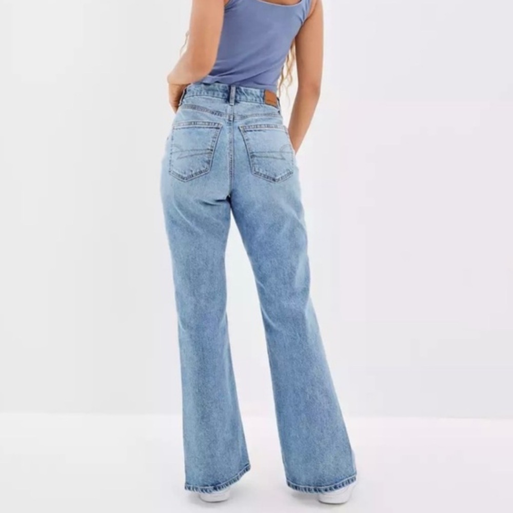 American Eagle Stretch '90s Bootcut Jean in Faded Indigo split hem long length